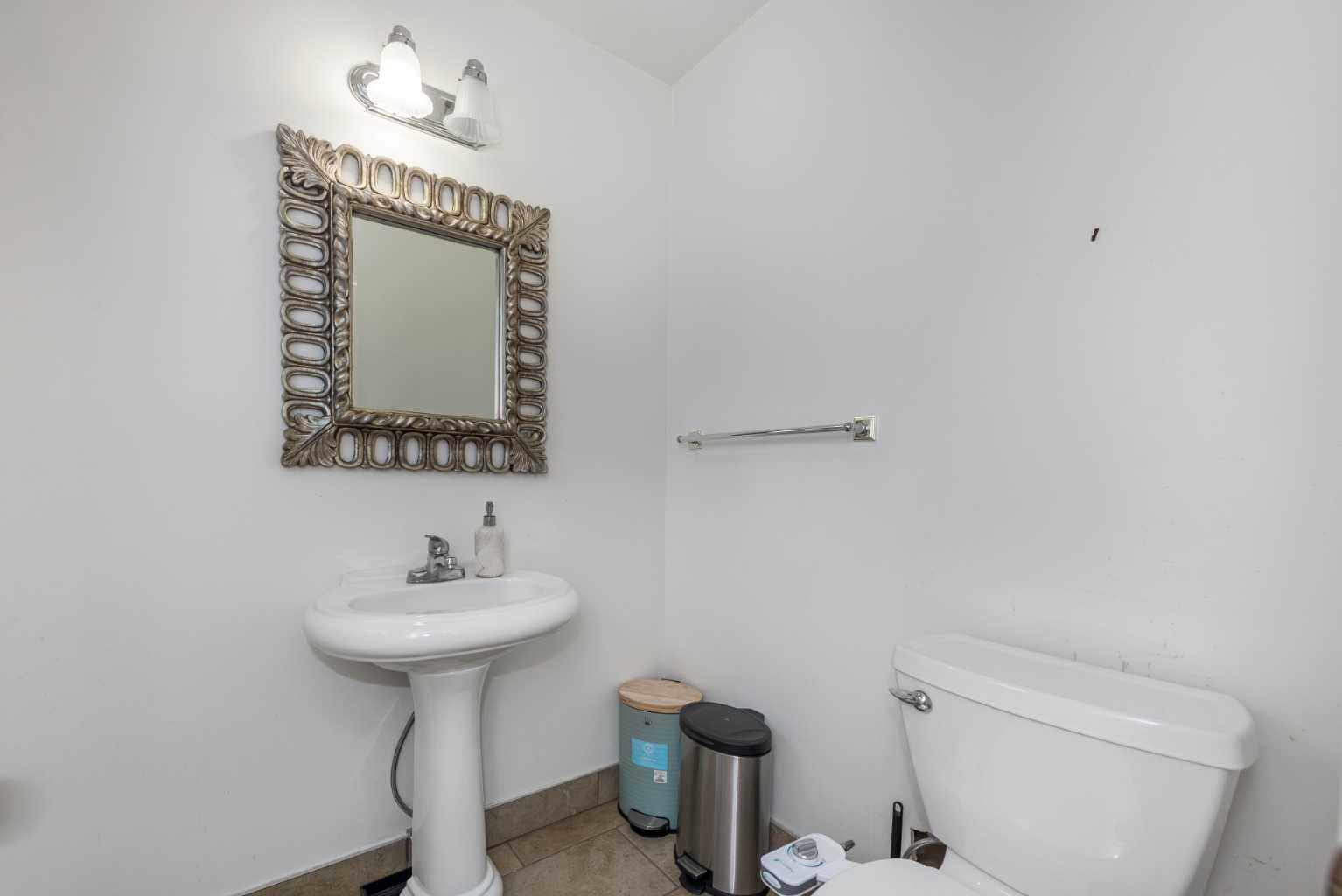 233239 Glenmore View Road 