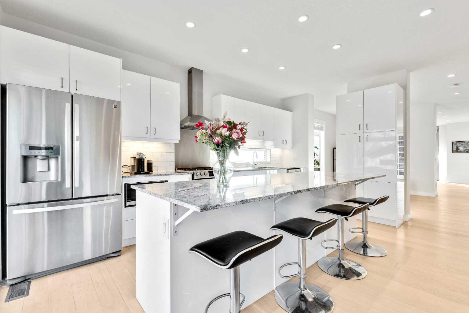 2728 Cochrane Road NW
