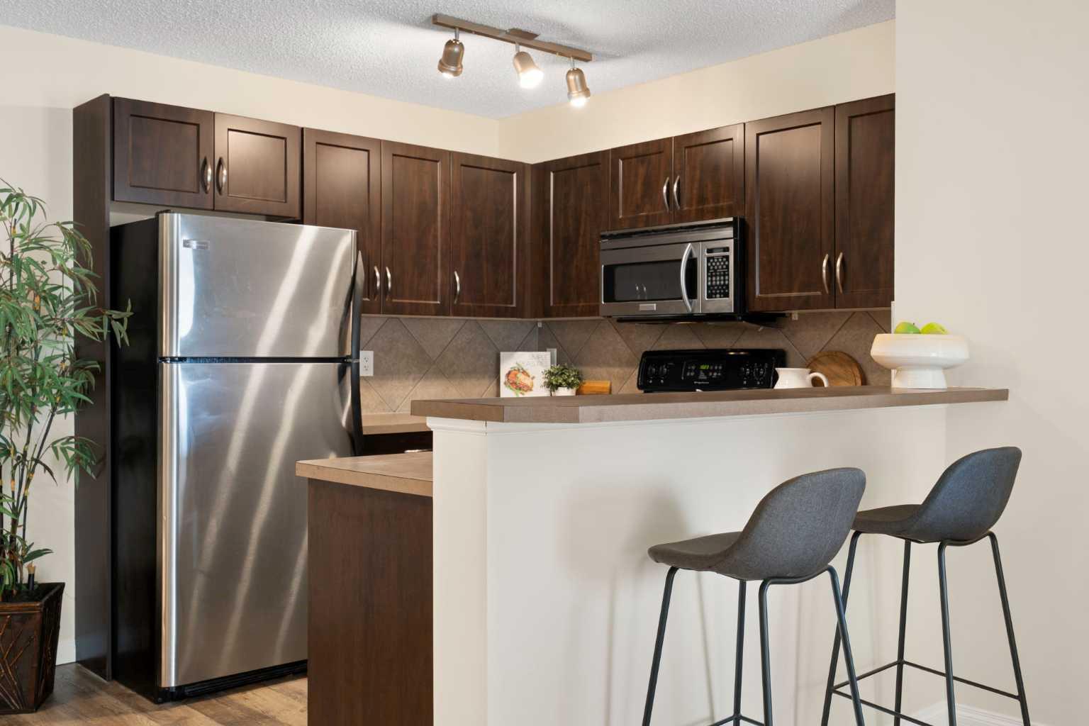 5209, 69 Country Village Manor NE