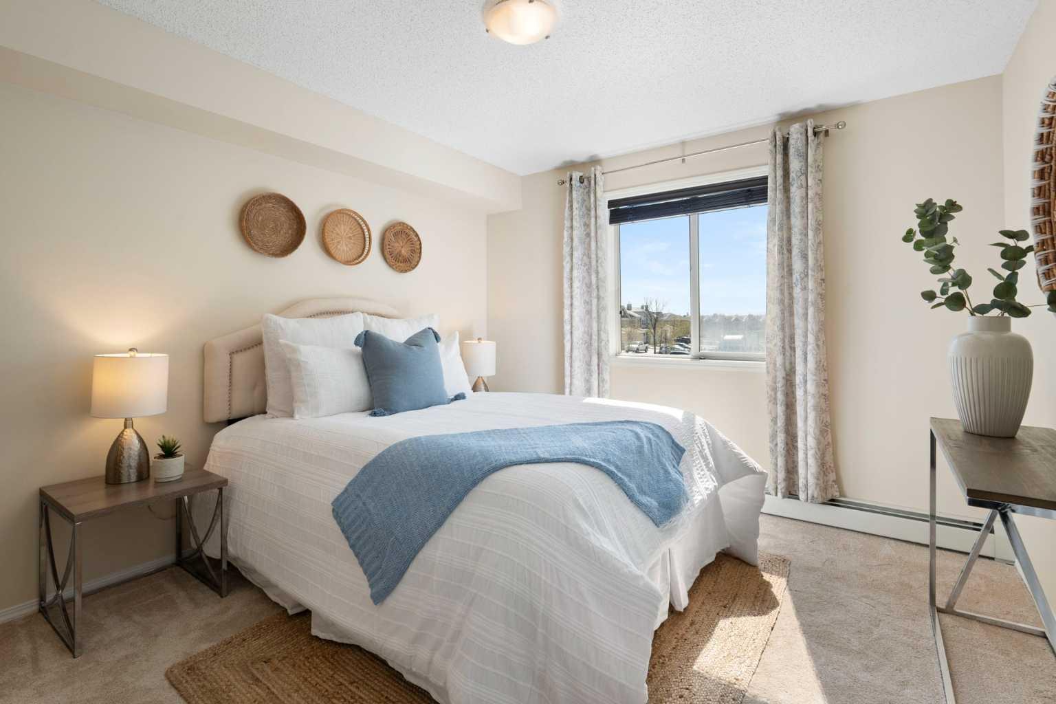 5209, 69 Country Village Manor NE