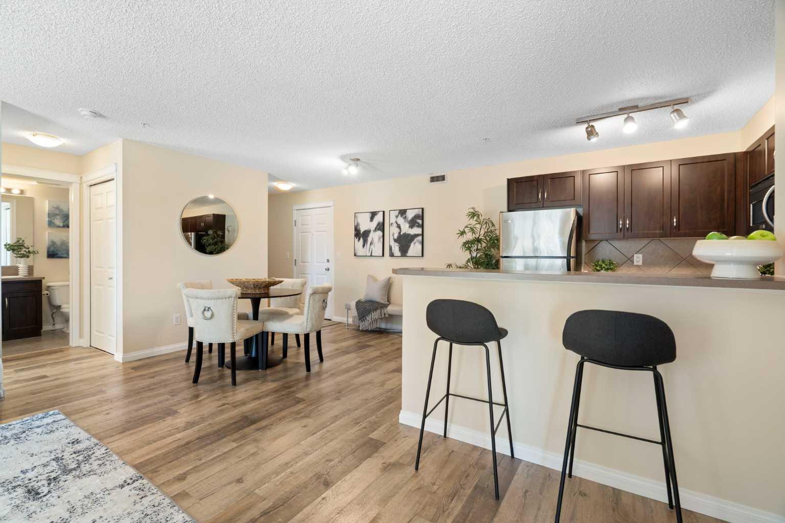 5209, 69 Country Village Manor NE