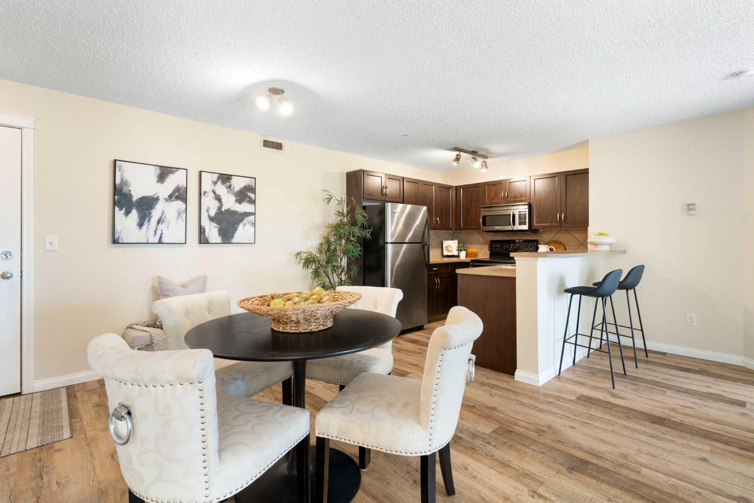 5209, 69 Country Village Manor NE