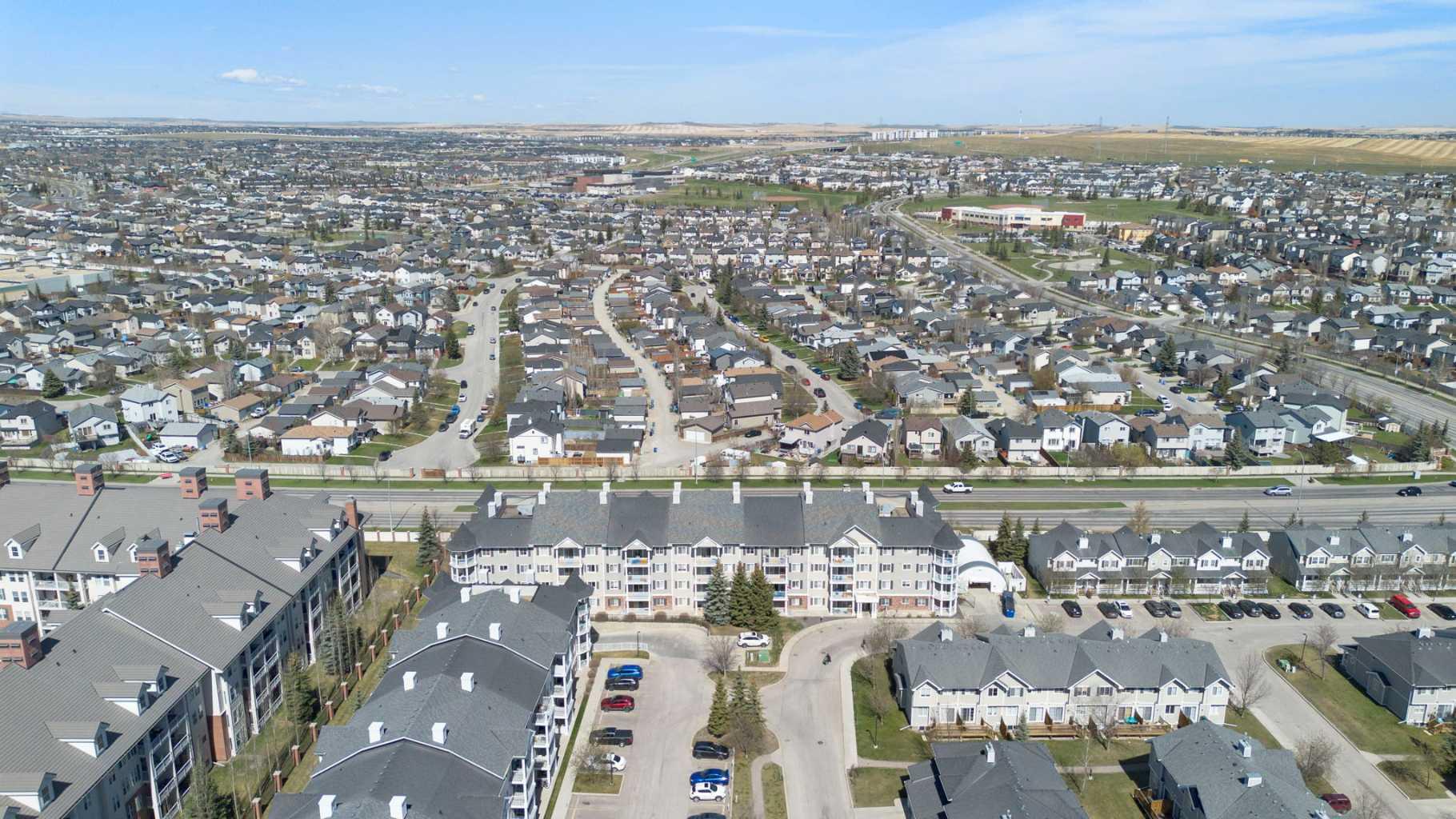 5209, 69 Country Village Manor NE