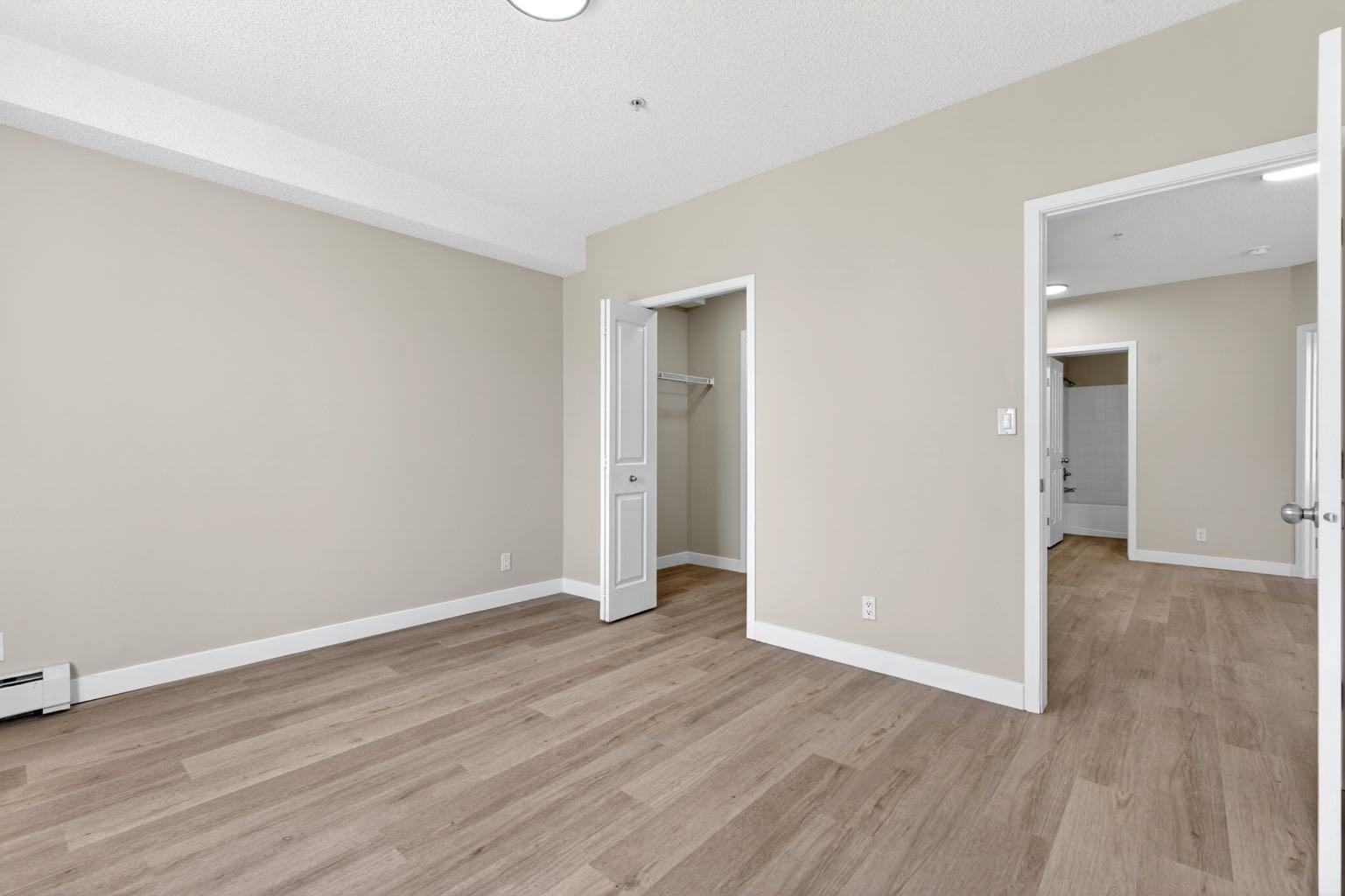 2102, 333 Taravista Drive NE