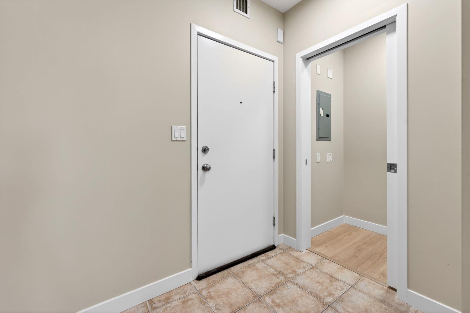 2102, 333 Taravista Drive NE