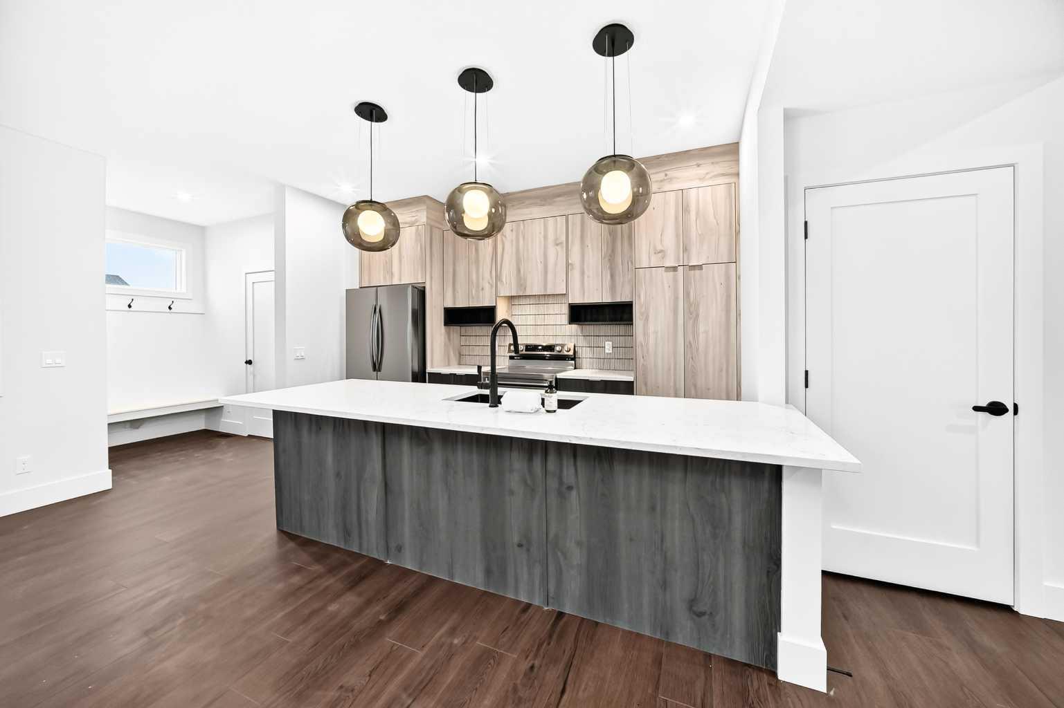 2473 Creeker Lane 