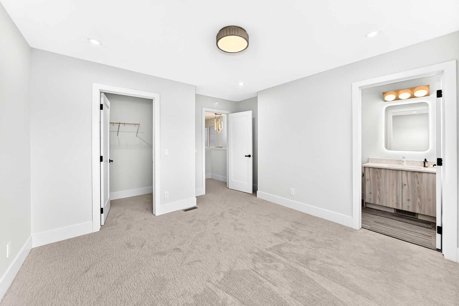 2473 Creeker Lane 