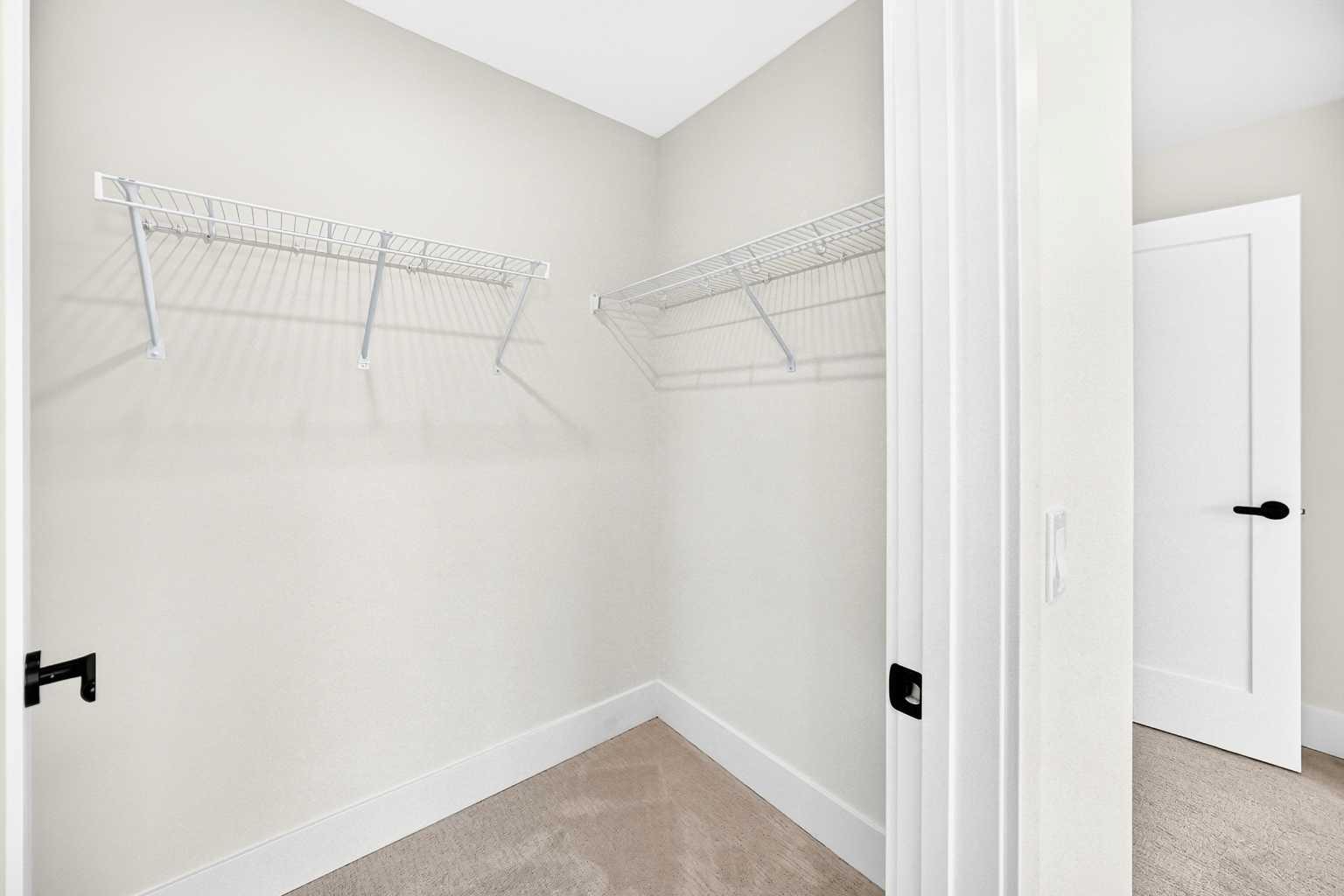 2473 Creeker Lane 