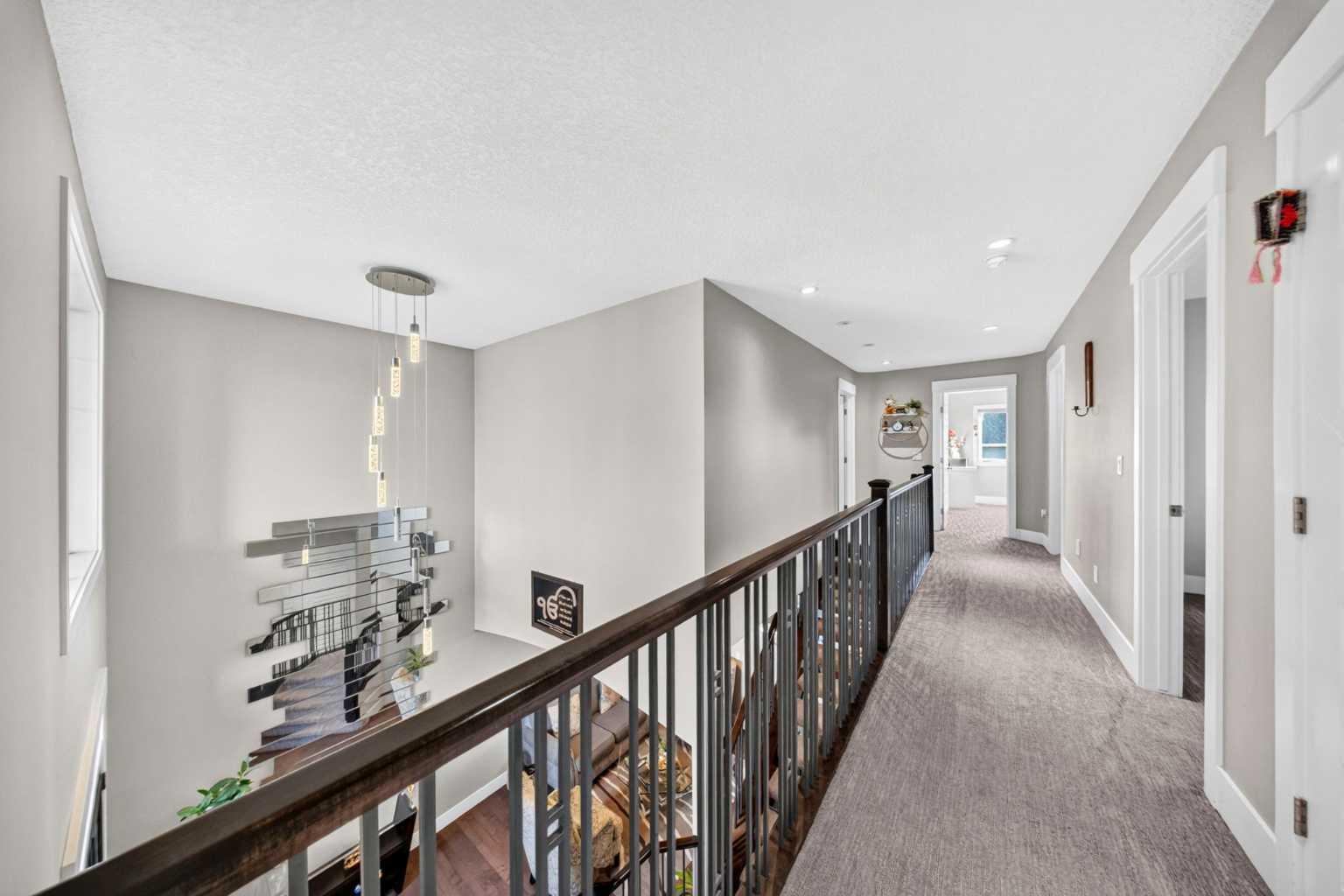 160 Kinniburgh Circle 