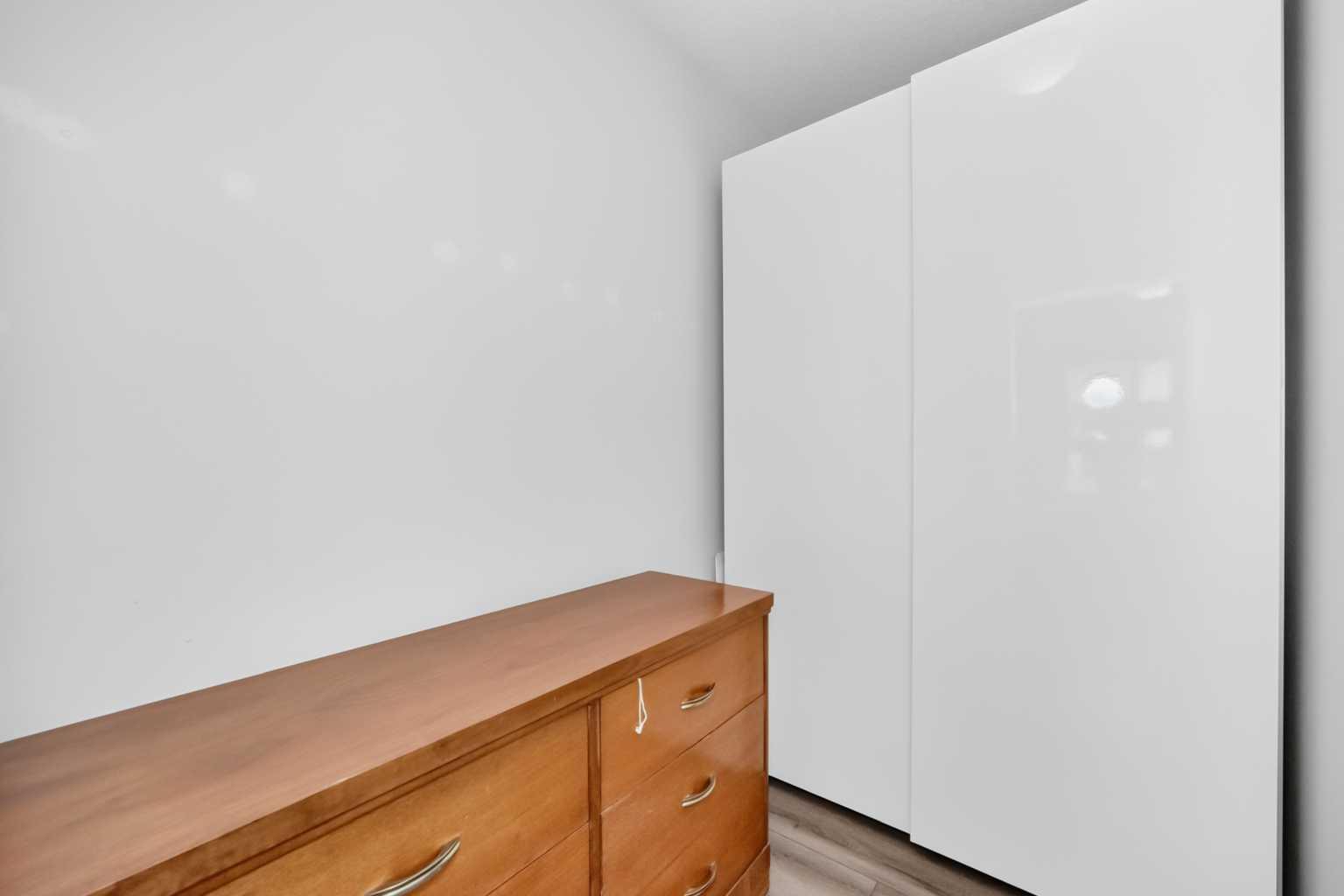 409, 30 Walgrove Walk SE