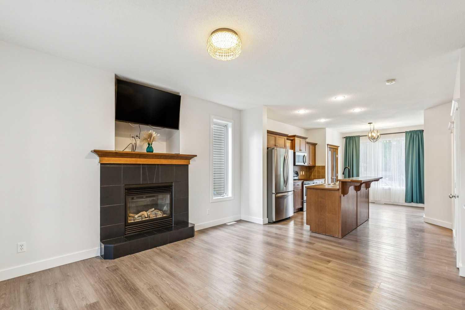126 Evansdale Link NW