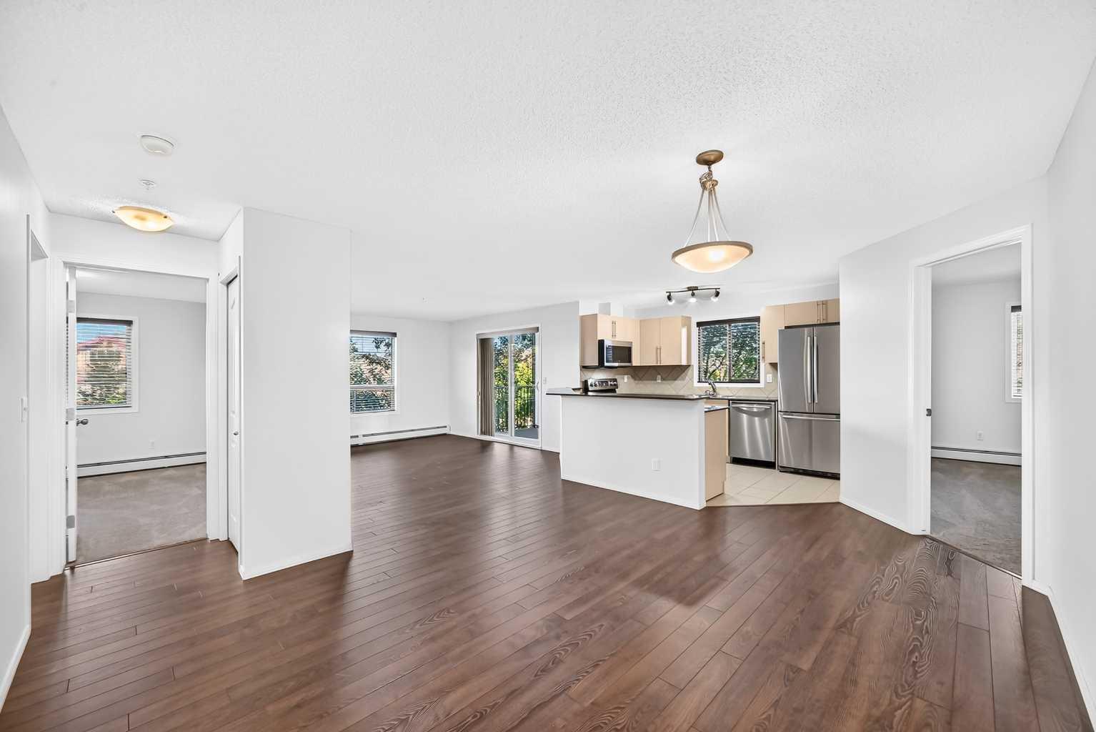 2202, 60 Panatella Street NW