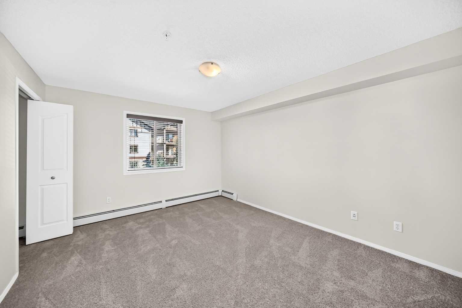 2202, 60 Panatella Street NW