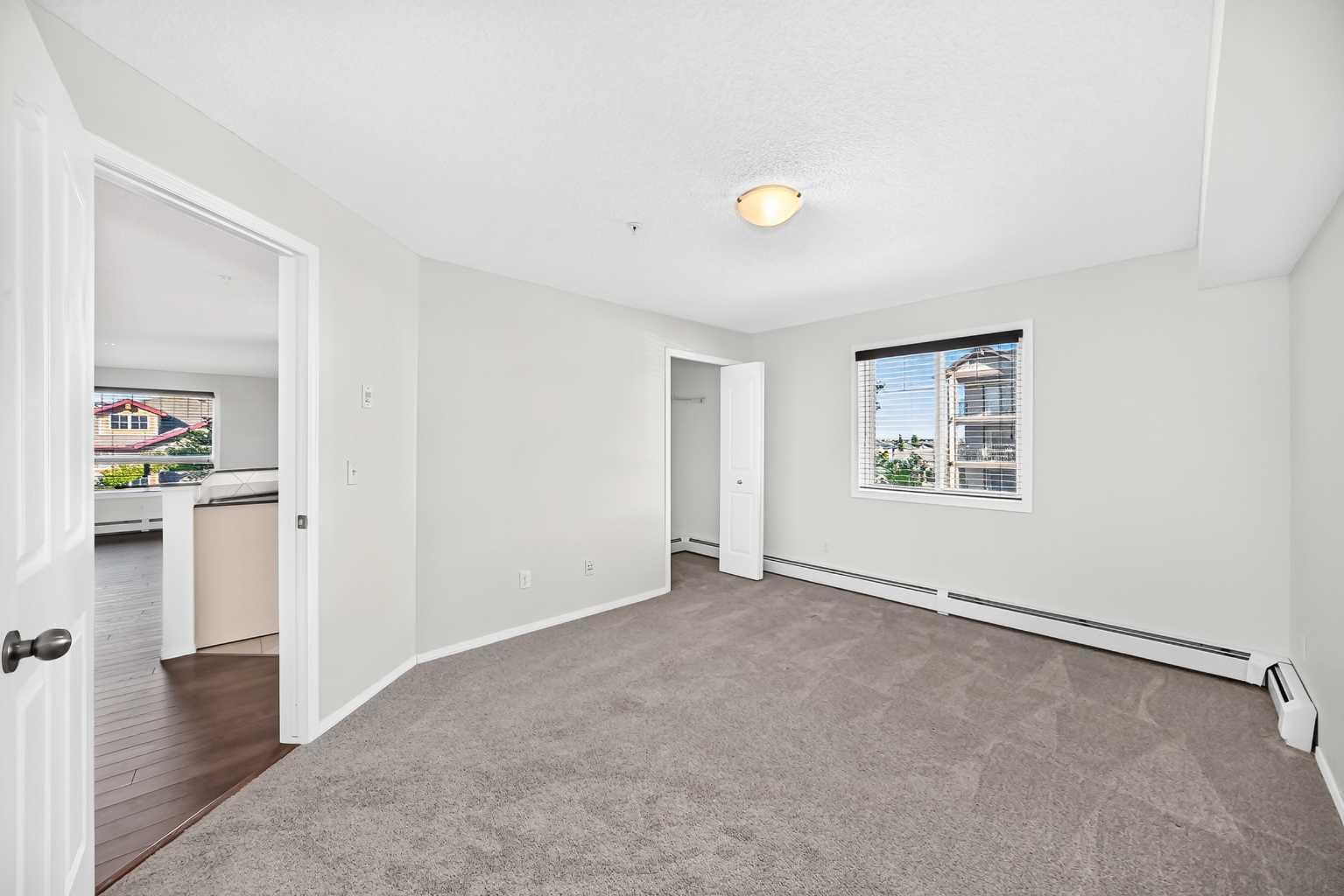 2202, 60 Panatella Street NW