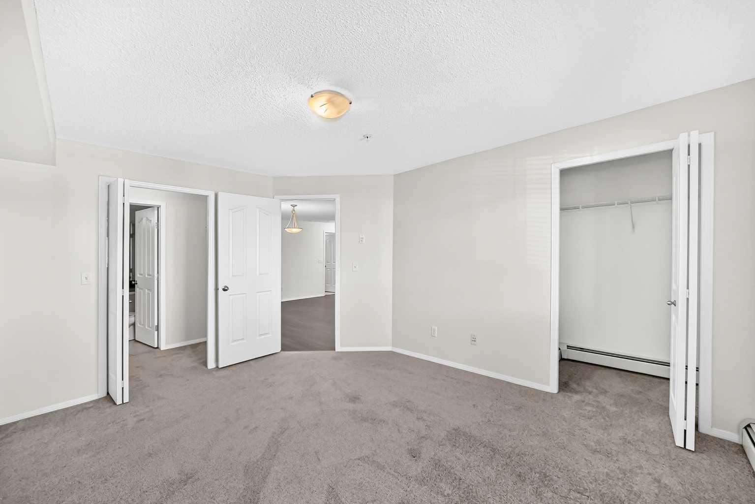 2202, 60 Panatella Street NW