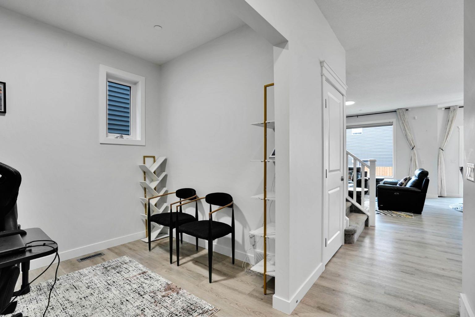 159 Hotchkiss Manor SE