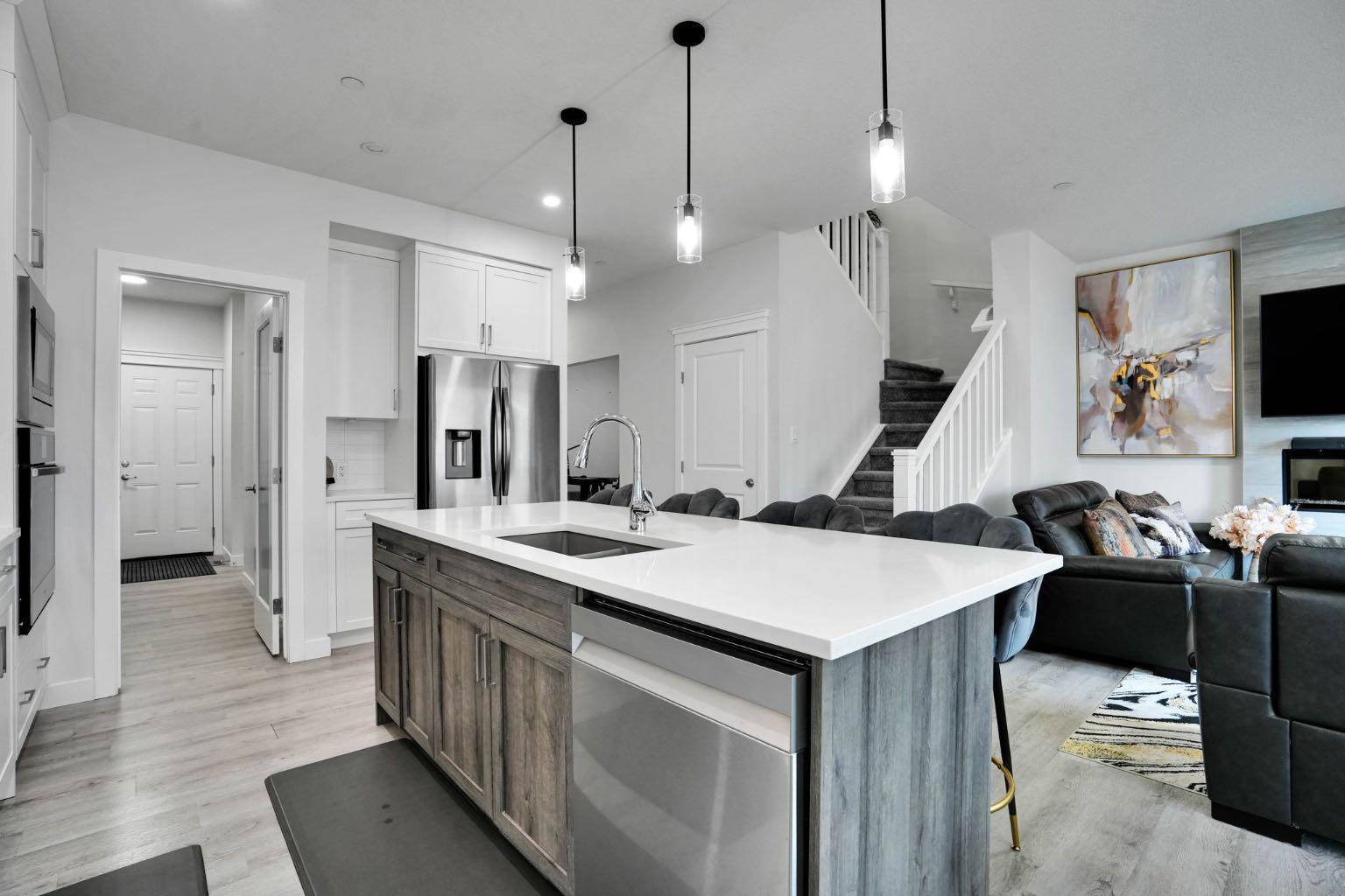 159 Hotchkiss Manor SE