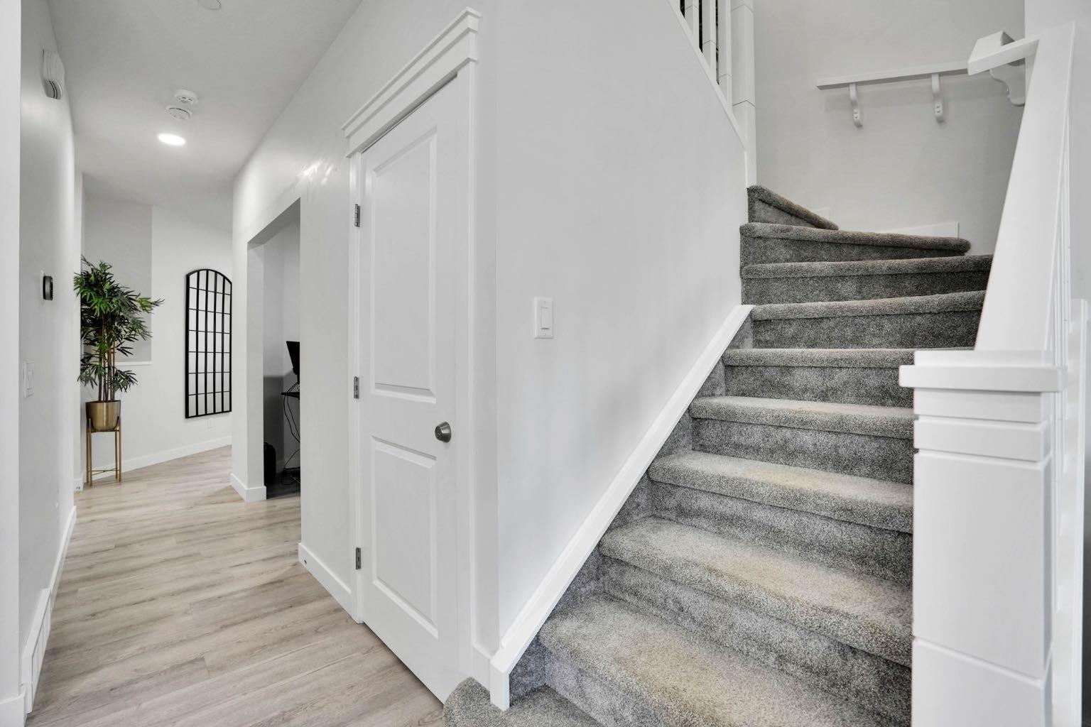 159 Hotchkiss Manor SE