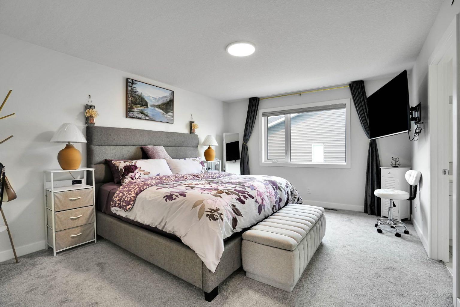 159 Hotchkiss Manor SE