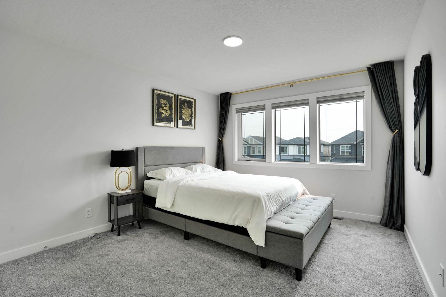 159 Hotchkiss Manor SE