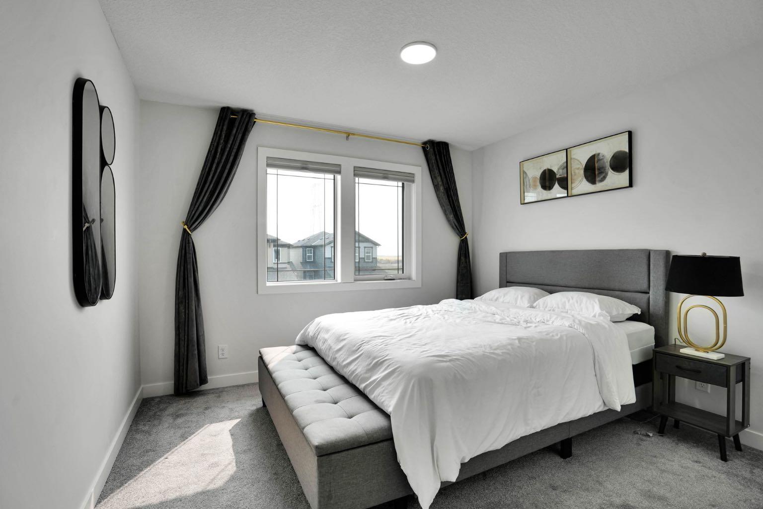 159 Hotchkiss Manor SE
