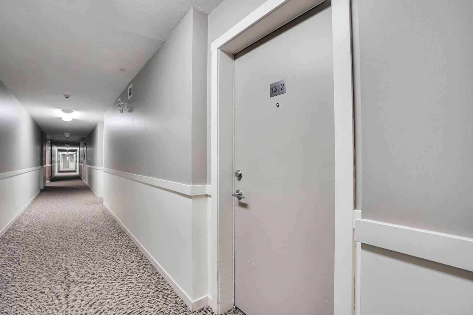 1312, 181 Skyview Ranch Manor NE