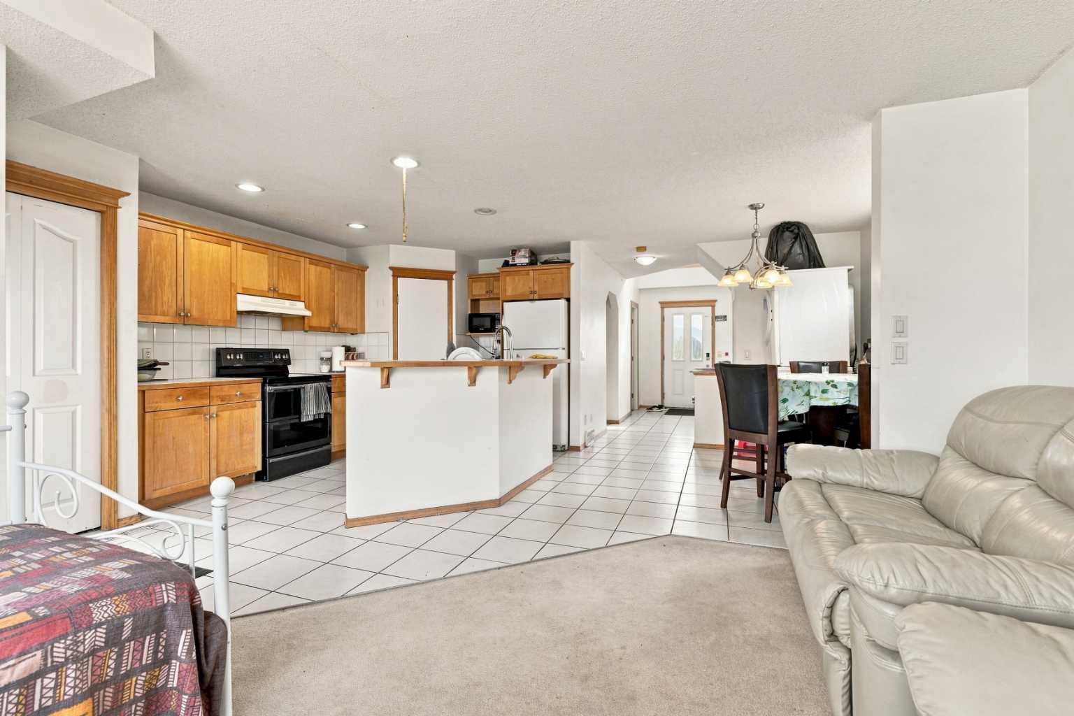 162 Taradale Drive NE