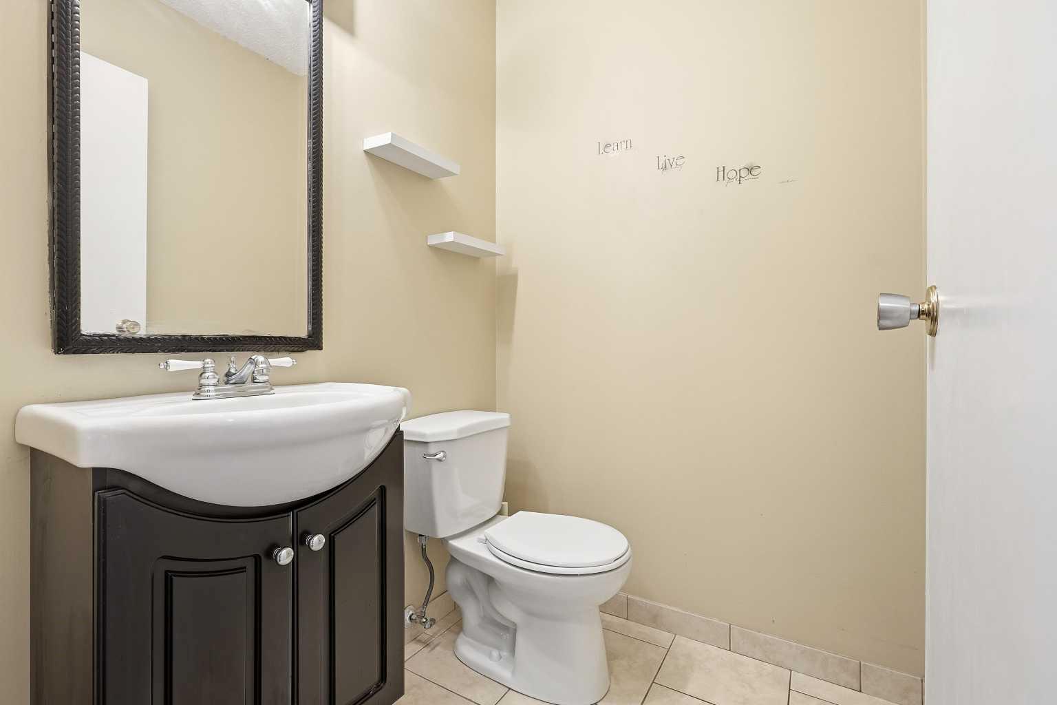 224, 999 Canyon Meadows Drive SW