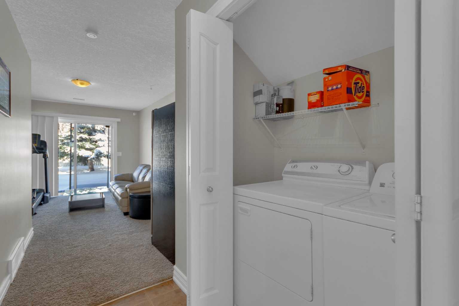 10 West Cedar Rise SW