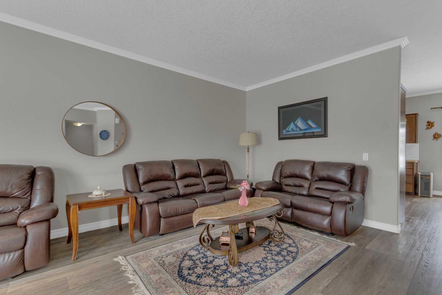10 West Cedar Rise SW