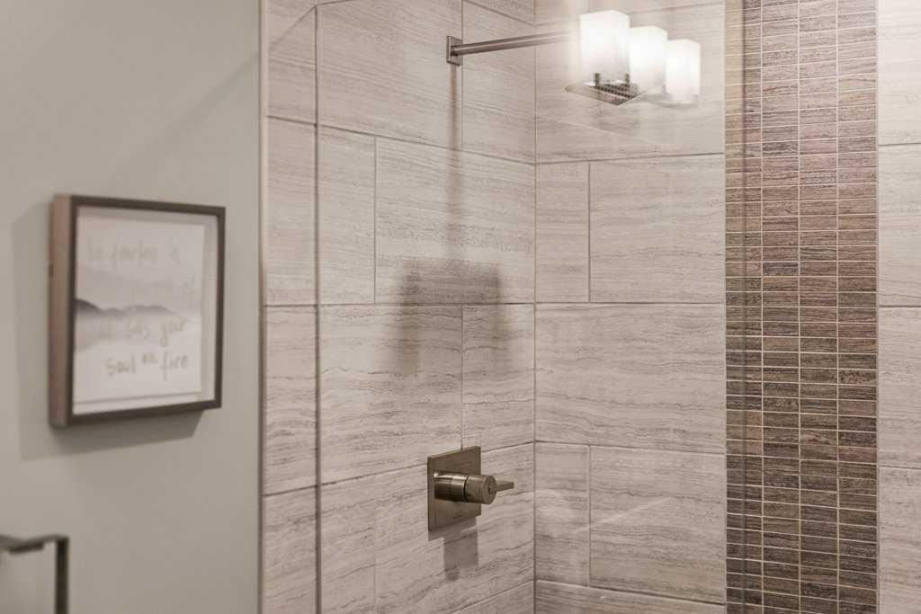 418 Riva Heights 