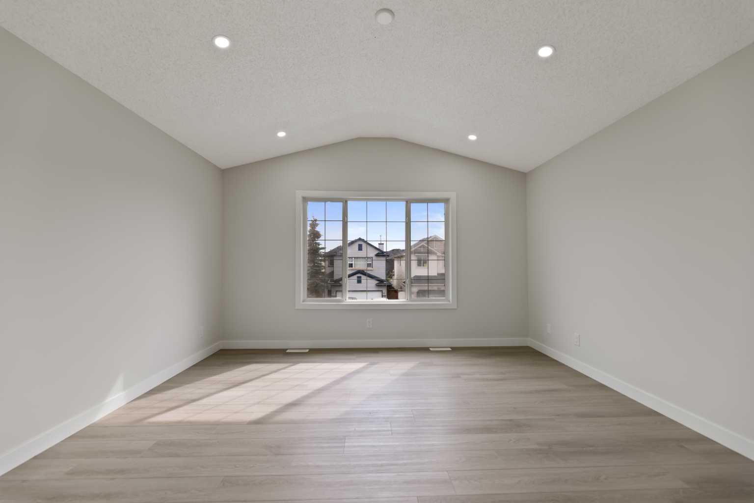 81 Saddlecrest Green NE