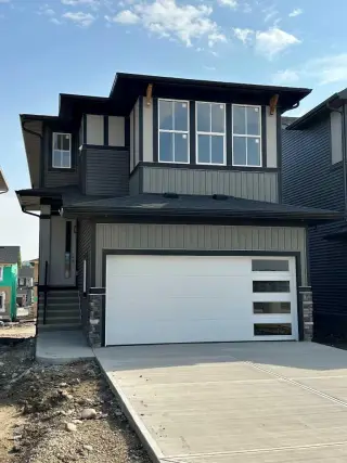 12 Topaz Place 