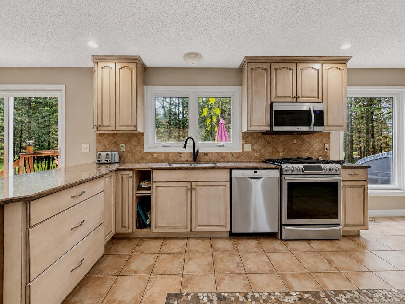 94 Redwood Meadows Drive 