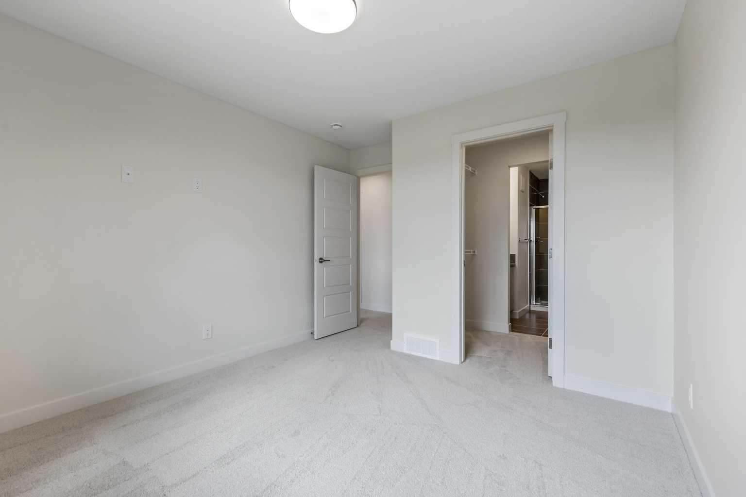 12 Waterford Glen 