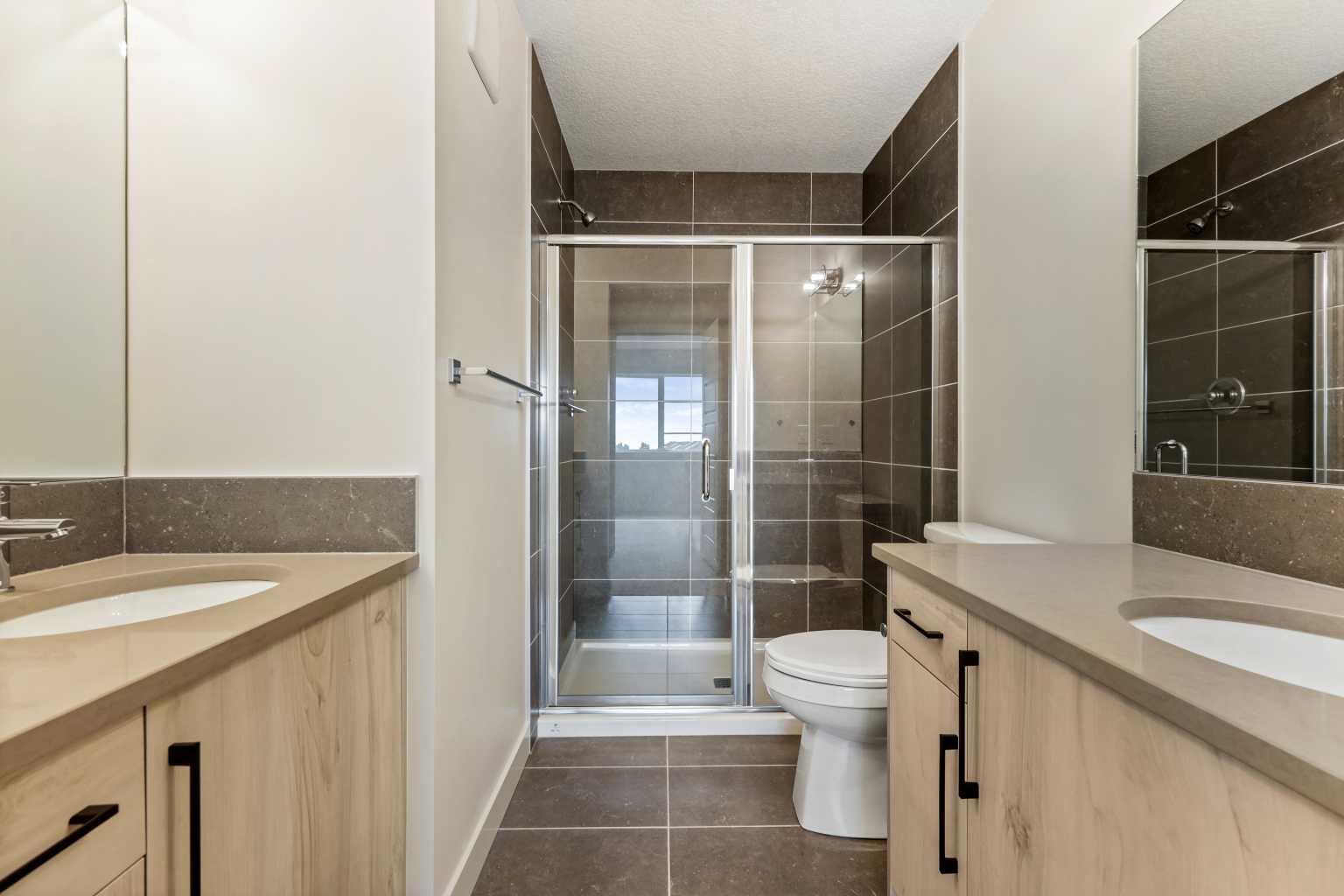 12 Waterford Glen 
