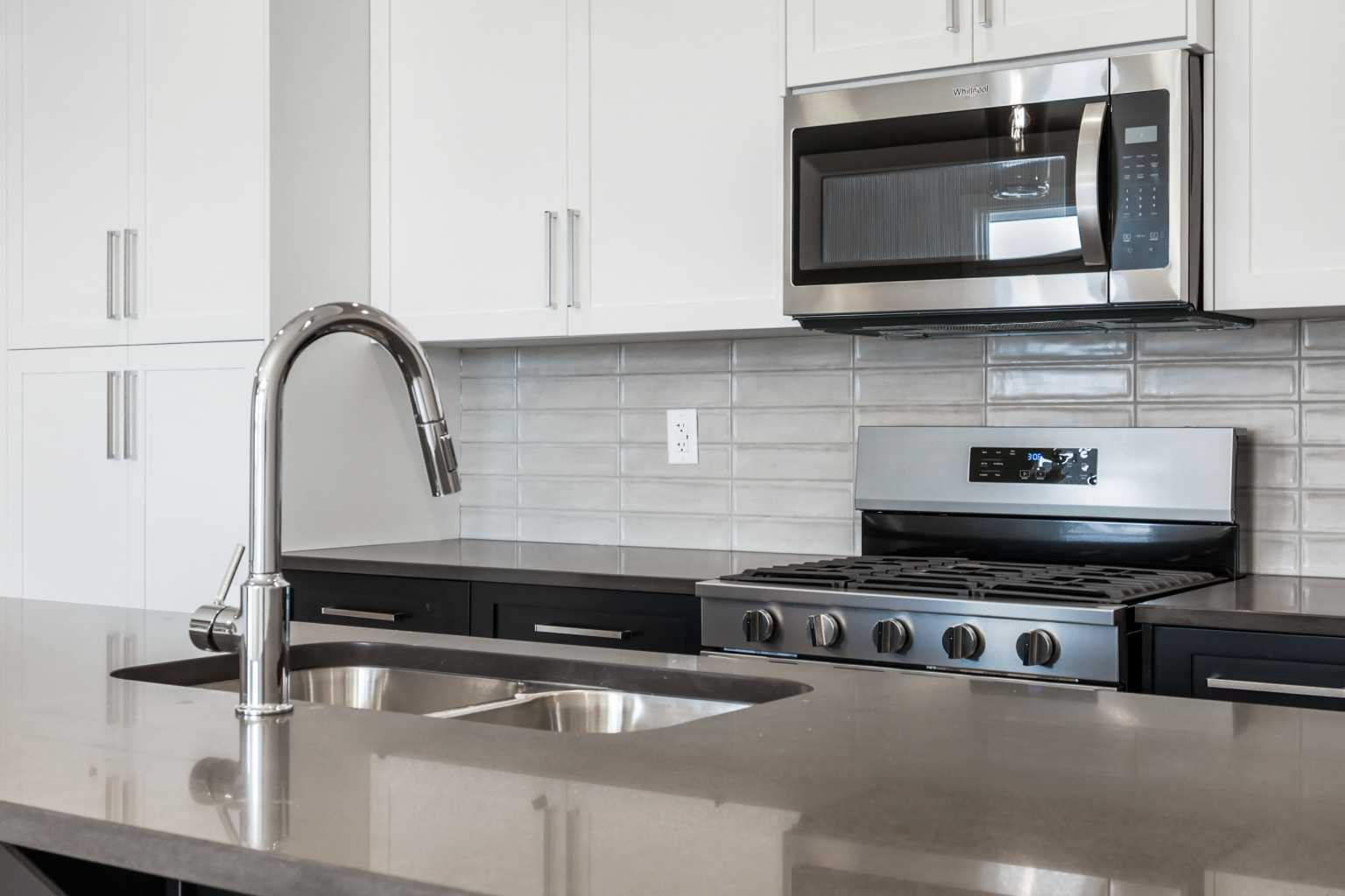 8 Waterford Glen 
