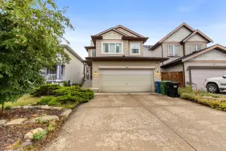 10 Evansmeade Manor NW