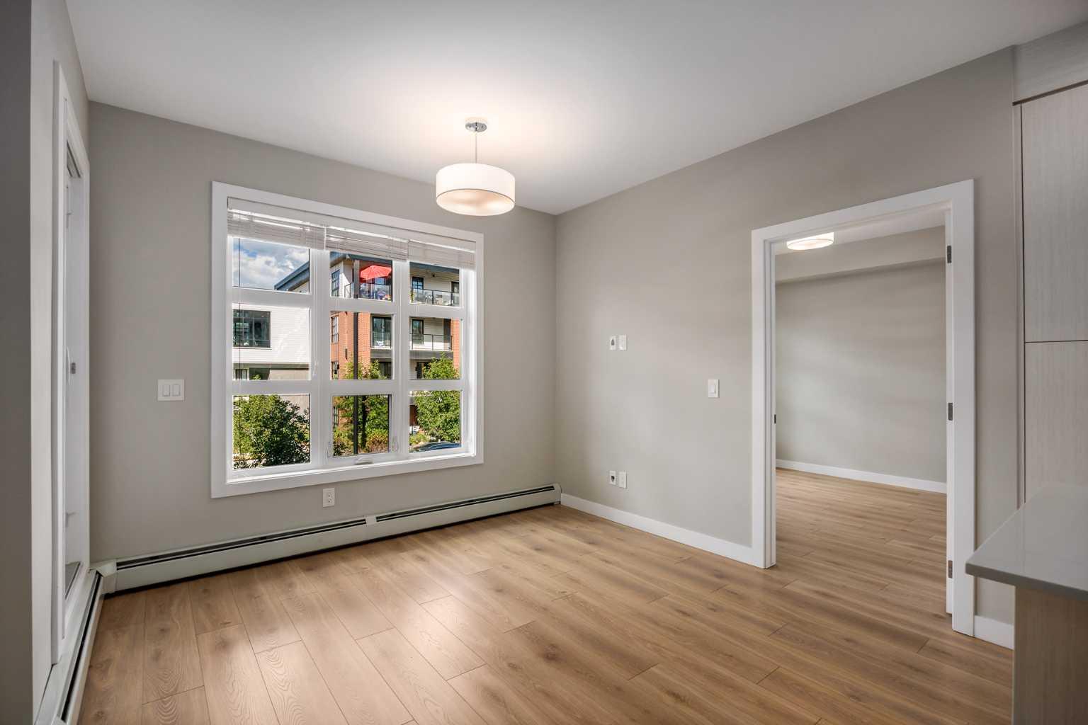 203, 383 Smith Street NW
