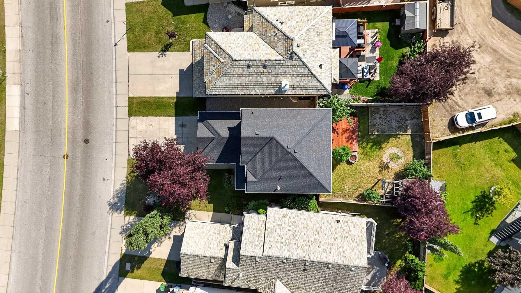 446 Harvest Hills Drive NE