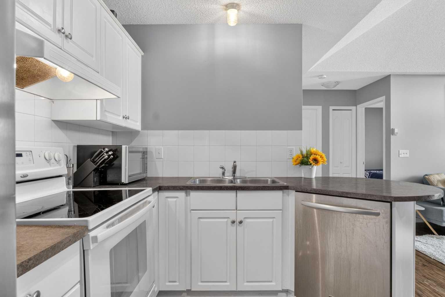 418, 10 Sierra Morena Mews SW