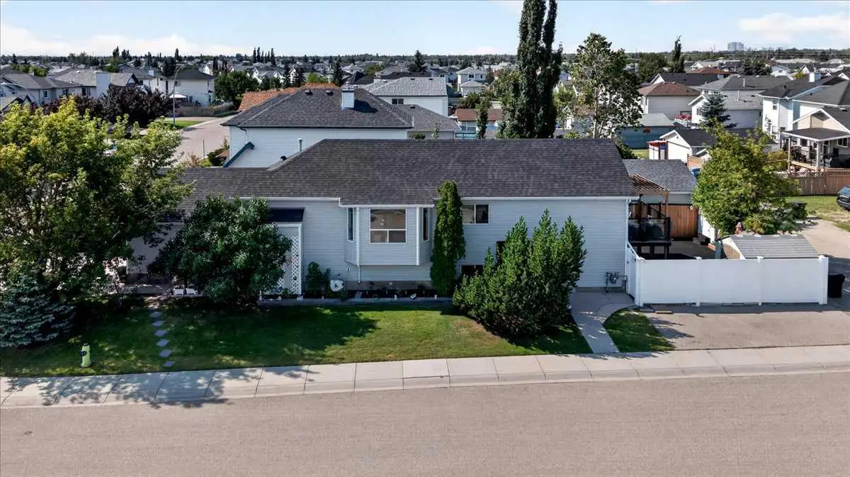 74 San Diego Manor NE