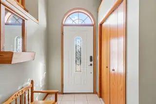 48 Headlands Close 