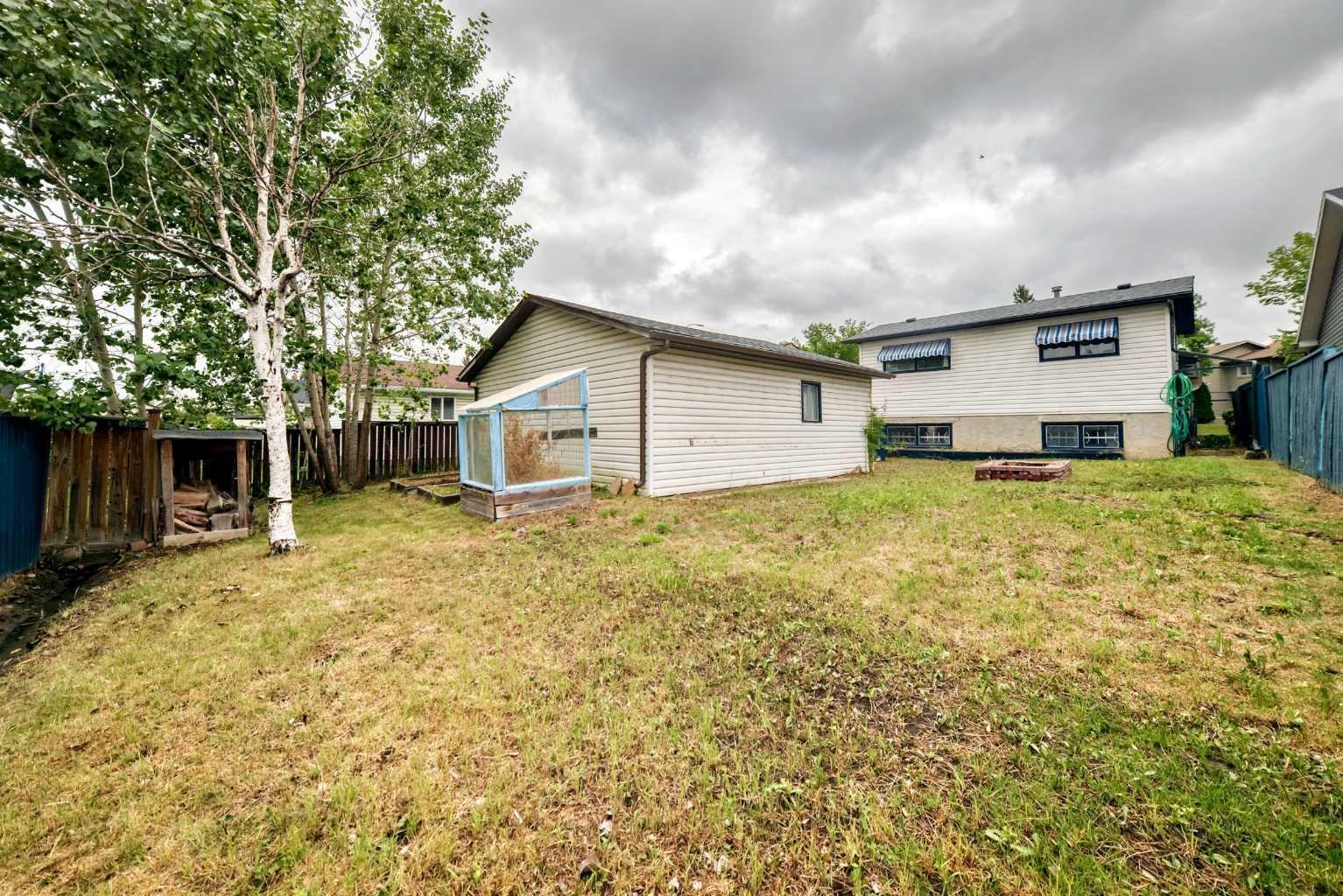 19 Falshire Drive NE