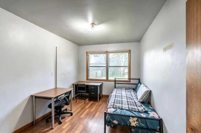 2628 Capitol Hill Crescent NW