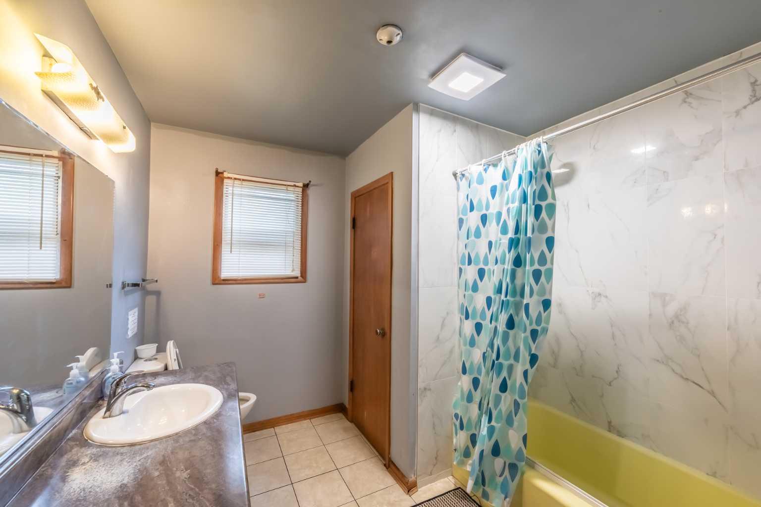2628 Capitol Hill Crescent NW