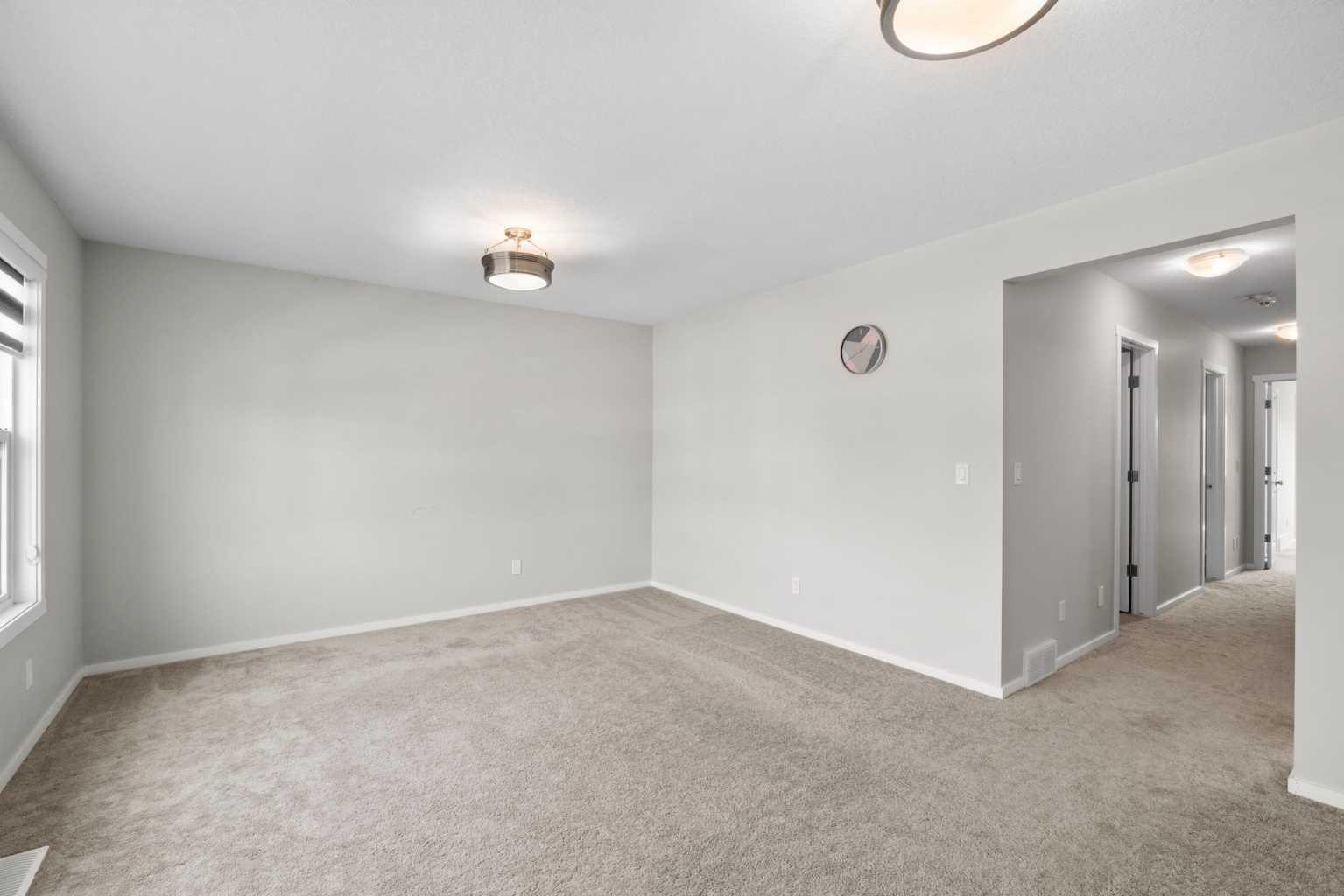 243 Savanna Lane NE
