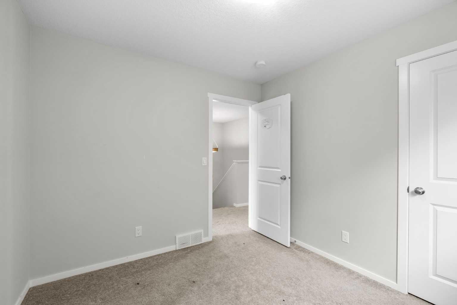 243 Savanna Lane NE