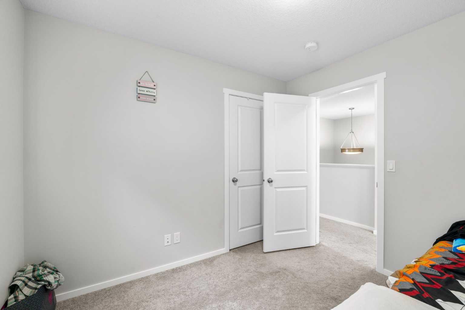 243 Savanna Lane NE