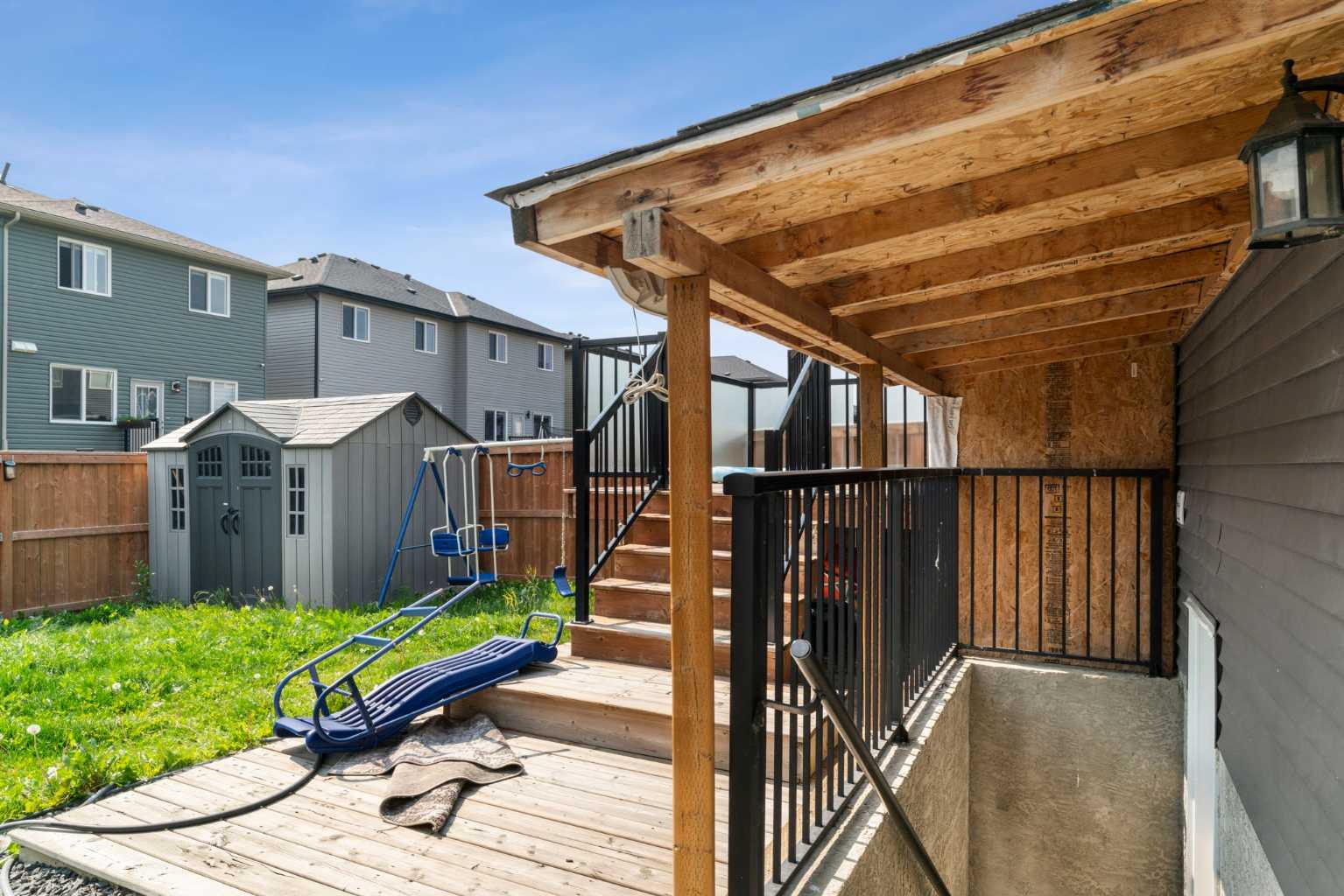 243 Savanna Lane NE